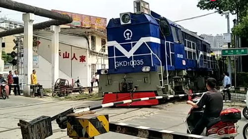 鋼鐵動脈的回響 湖北十堰三線建設時期的鐵路、工廠與機車配件